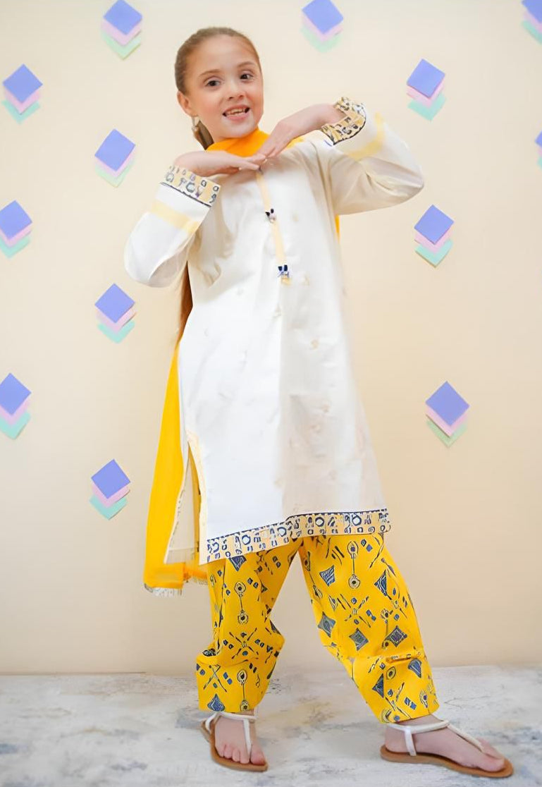Kids Luxury Lawn 3PC